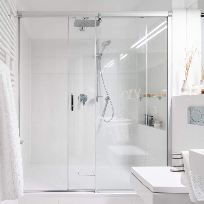 Elegant Shower Features
